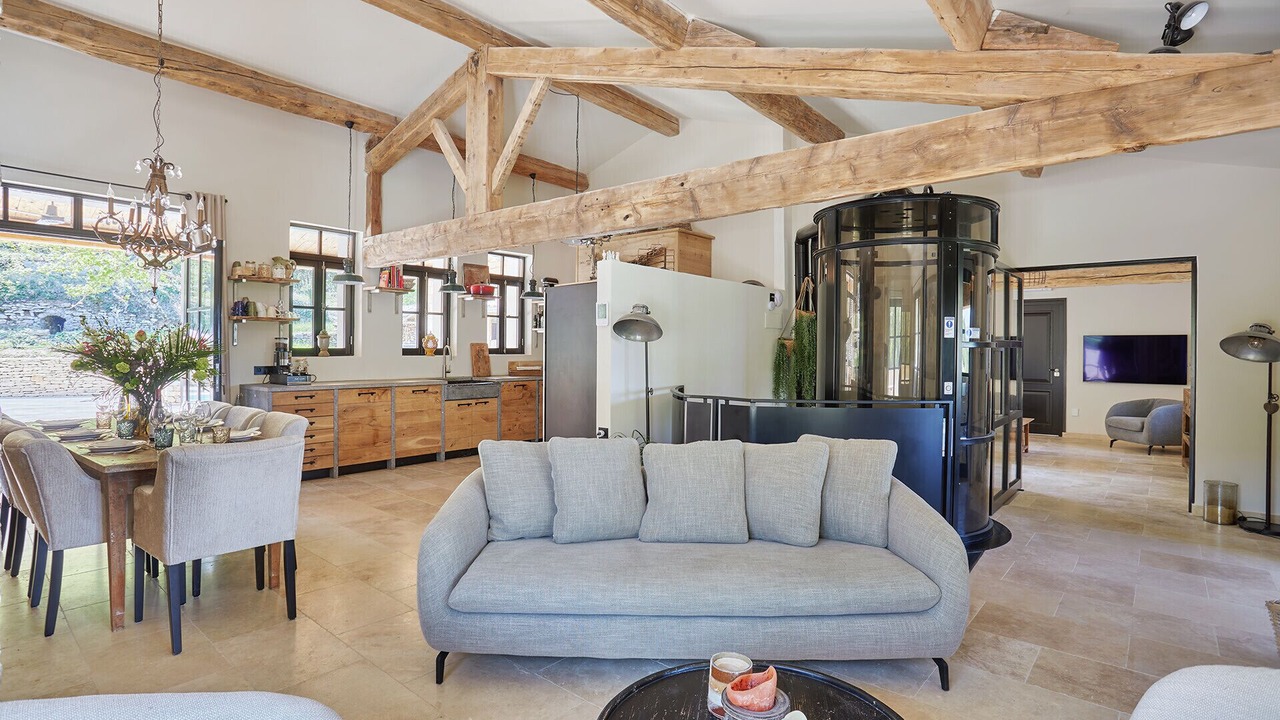 Photo of Livingroom in Menerbes