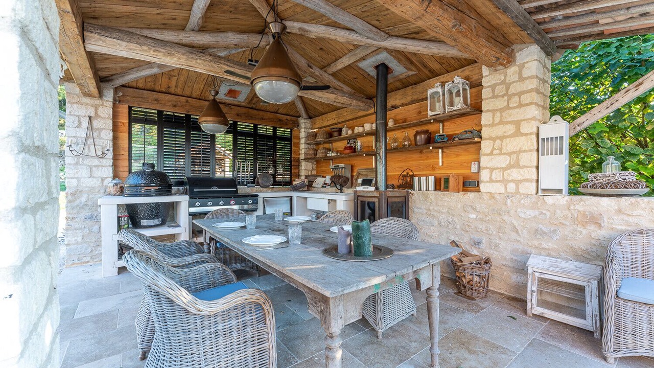 Photo of Outdoor in Menerbes