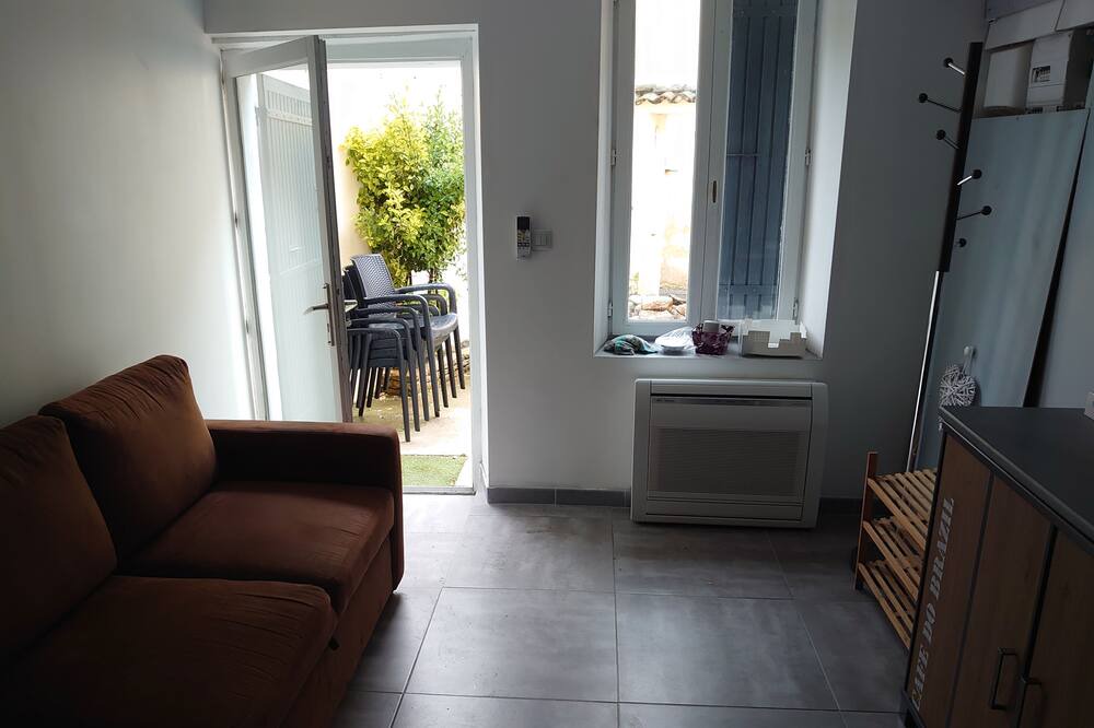 Photo of Livingroom in Caderousse