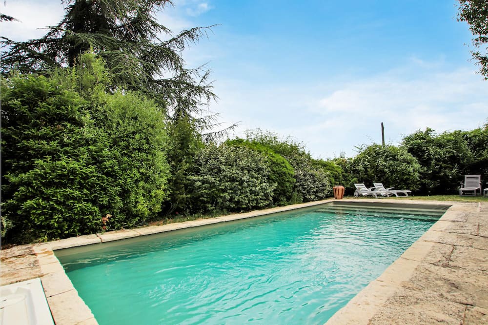 Photo of Outdoor in Simiane-la-Rotonde