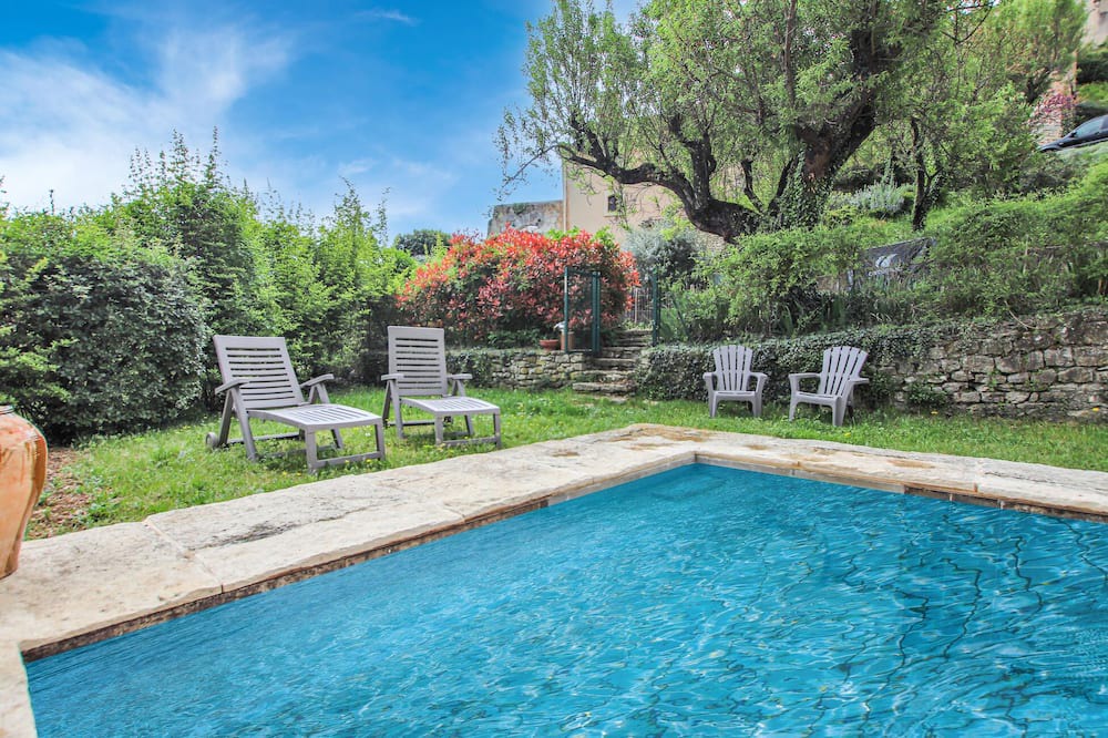 Photo of Outdoor in Simiane-la-Rotonde