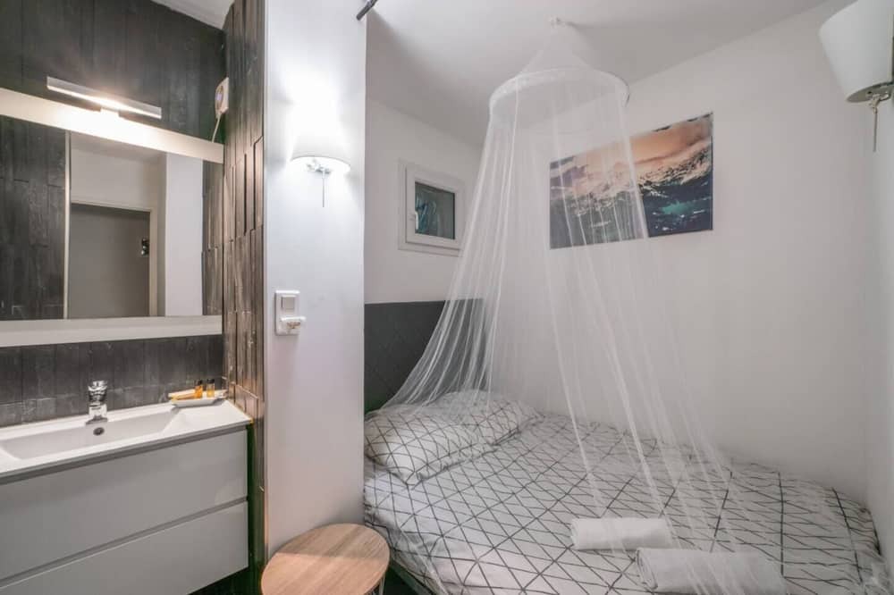 Photo of Bedroom in La Plage