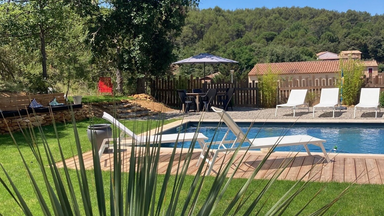 Photo of Outdoor in Jouques