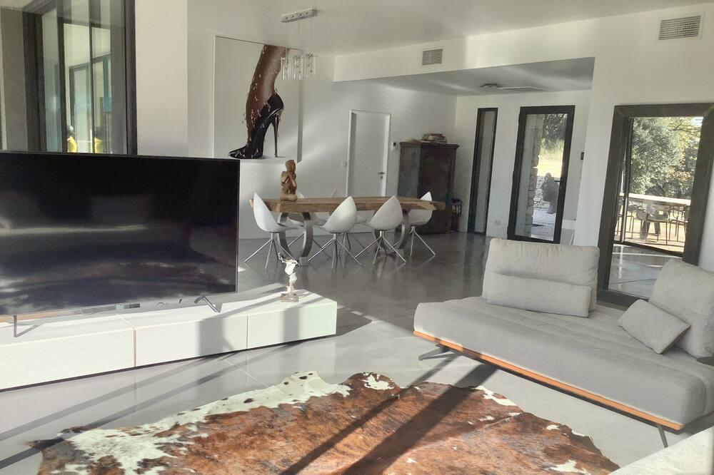 Photo of Livingroom in Venasque