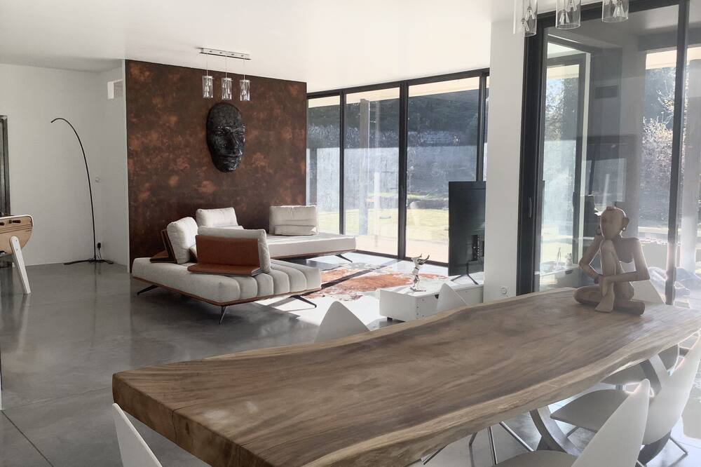 Photo of Livingroom in Venasque