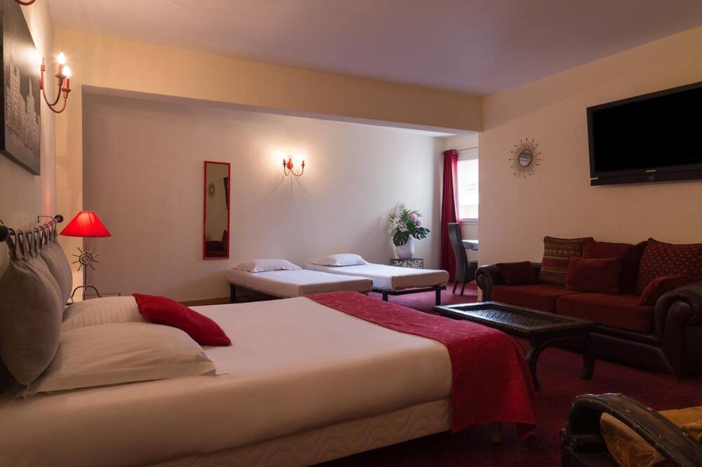Photo of Bedroom in Pertuis