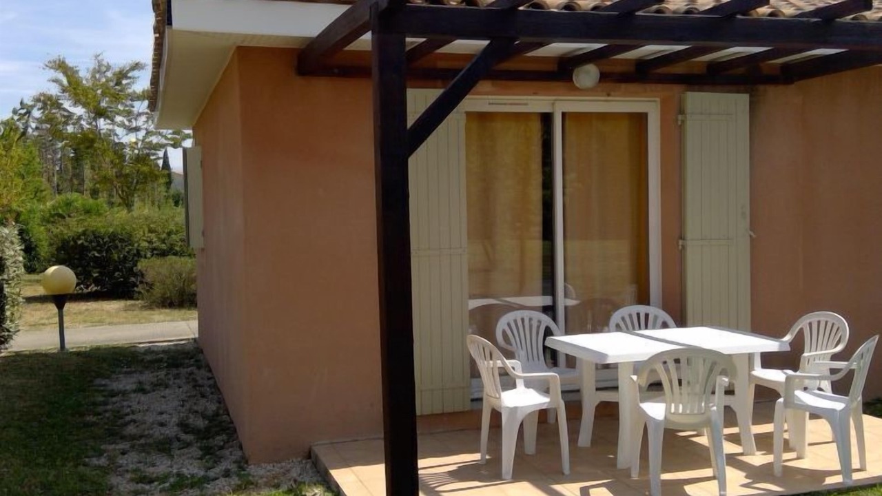 Photo of Patio Balcony in Saint-Saturnin-les-Avignon