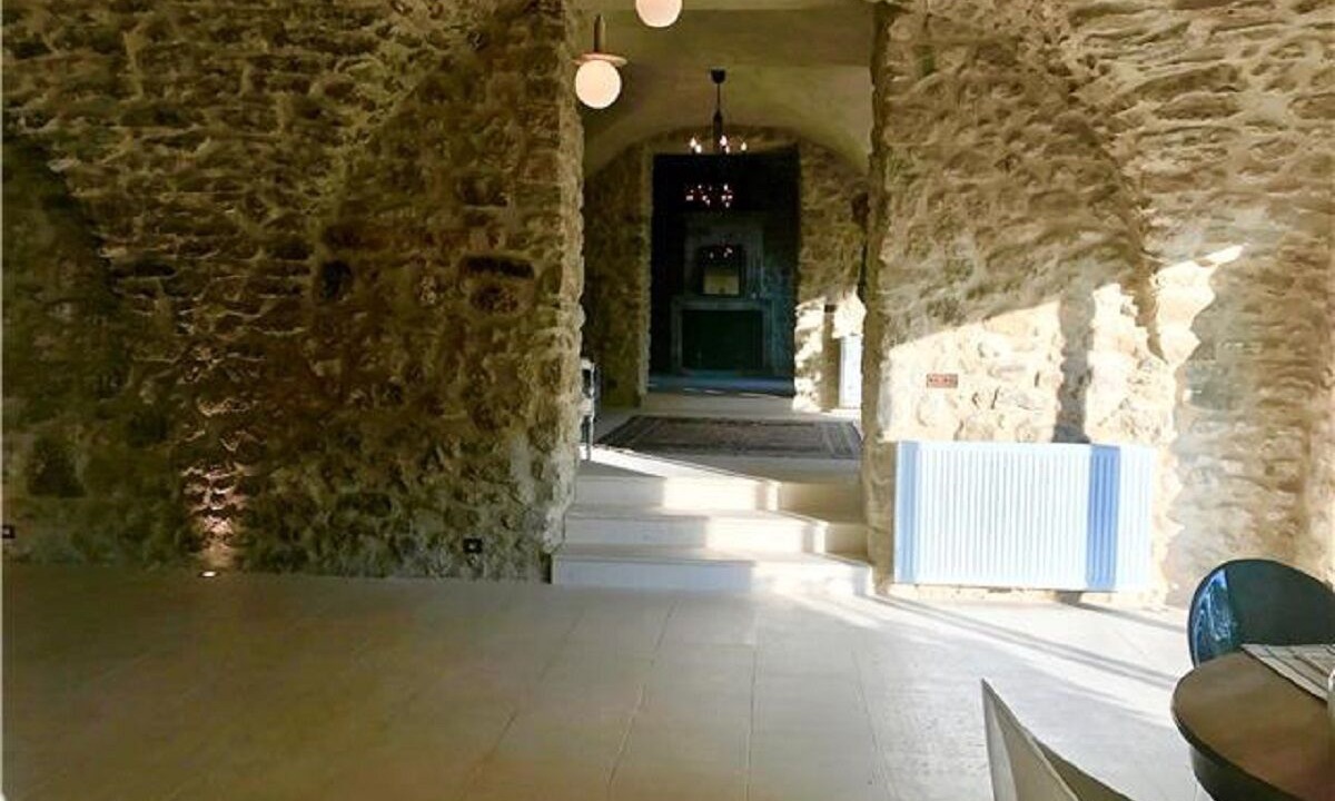 Photo of Others in La Tour-d'Aigues