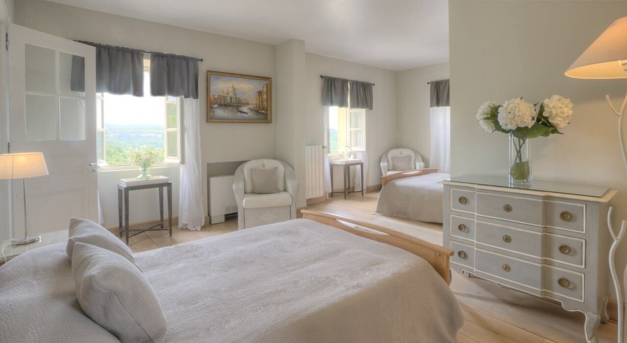 Photo of Bedroom in Venasque
