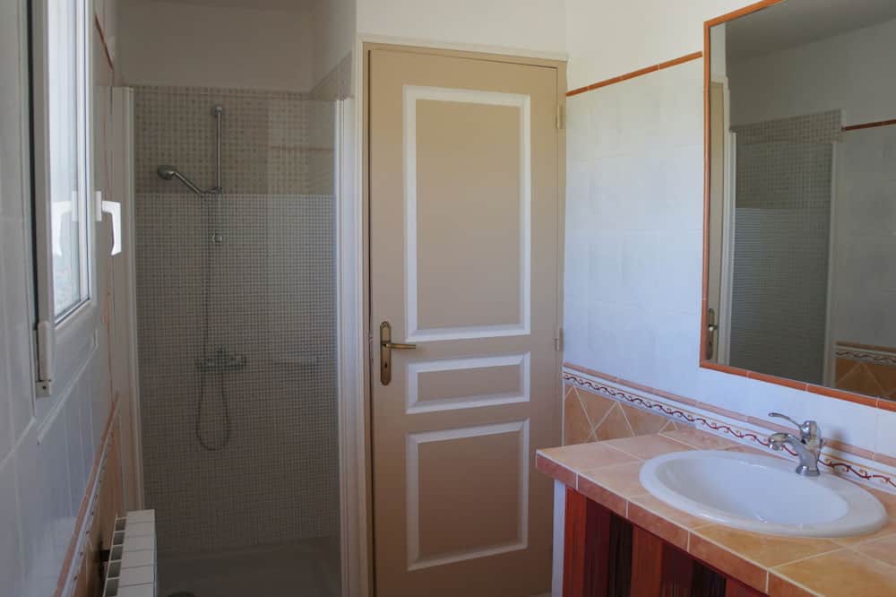Photo of Bathroom in Taillades