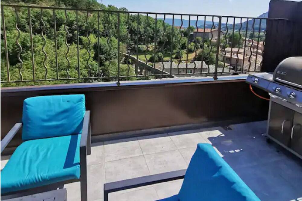 Photo of Patio Balcony in Volonne