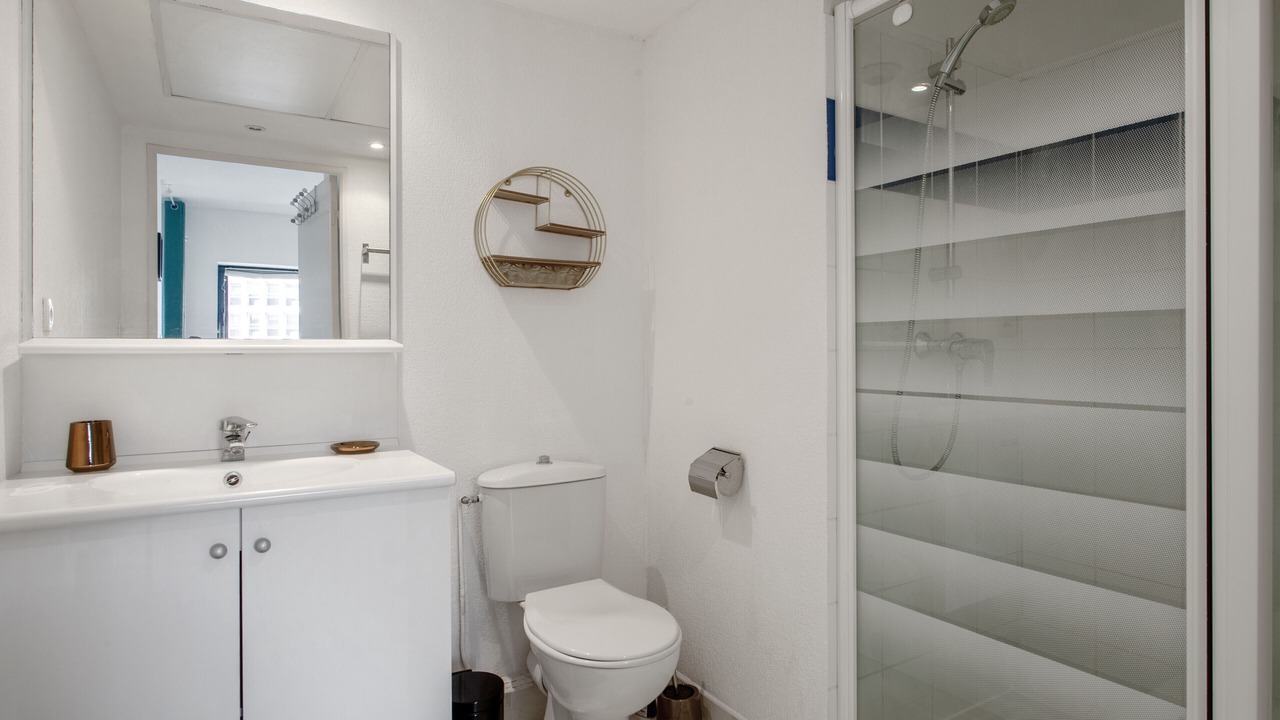 Photo of Bathroom in Baille