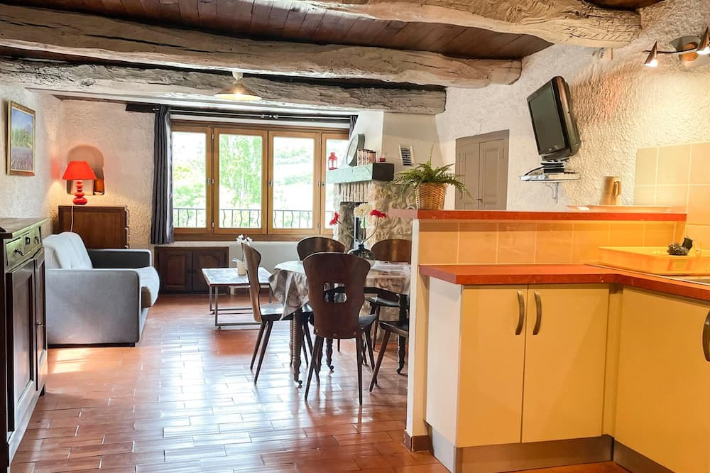 Photo of Kitchen in La Roche-sur-le-Buis