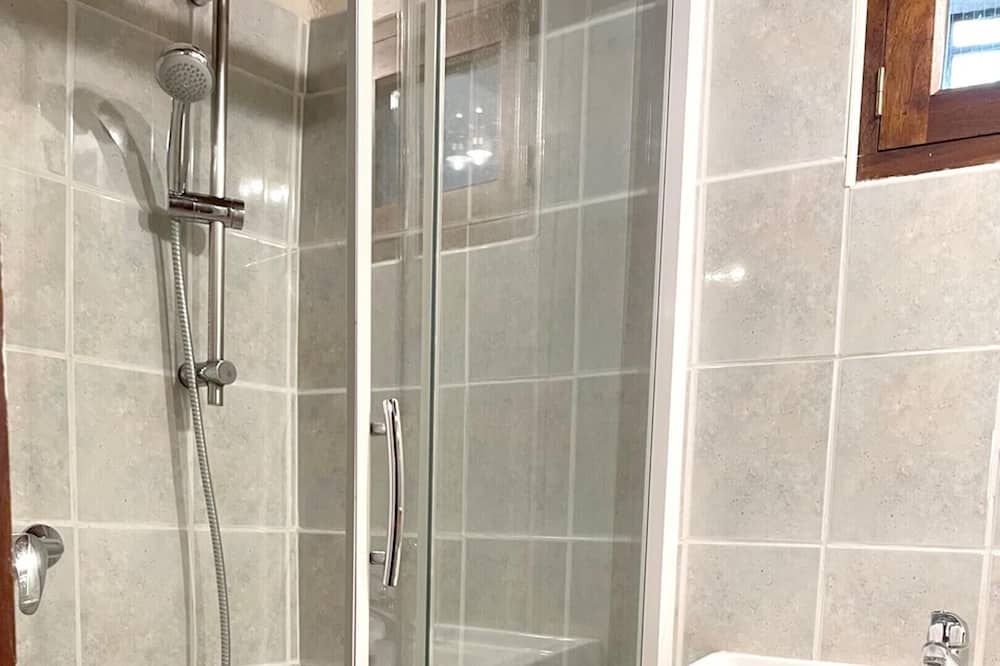 Photo of Bathroom in La Roche-sur-le-Buis