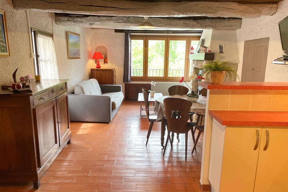 Photo of Livingroom in La Roche-sur-le-Buis