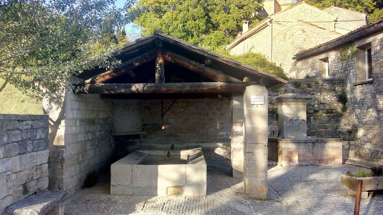Photo of Outdoor in Murs