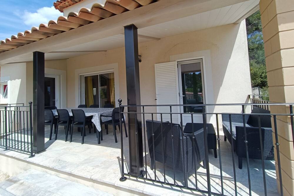 Photo of Patio Balcony in Pelissanne