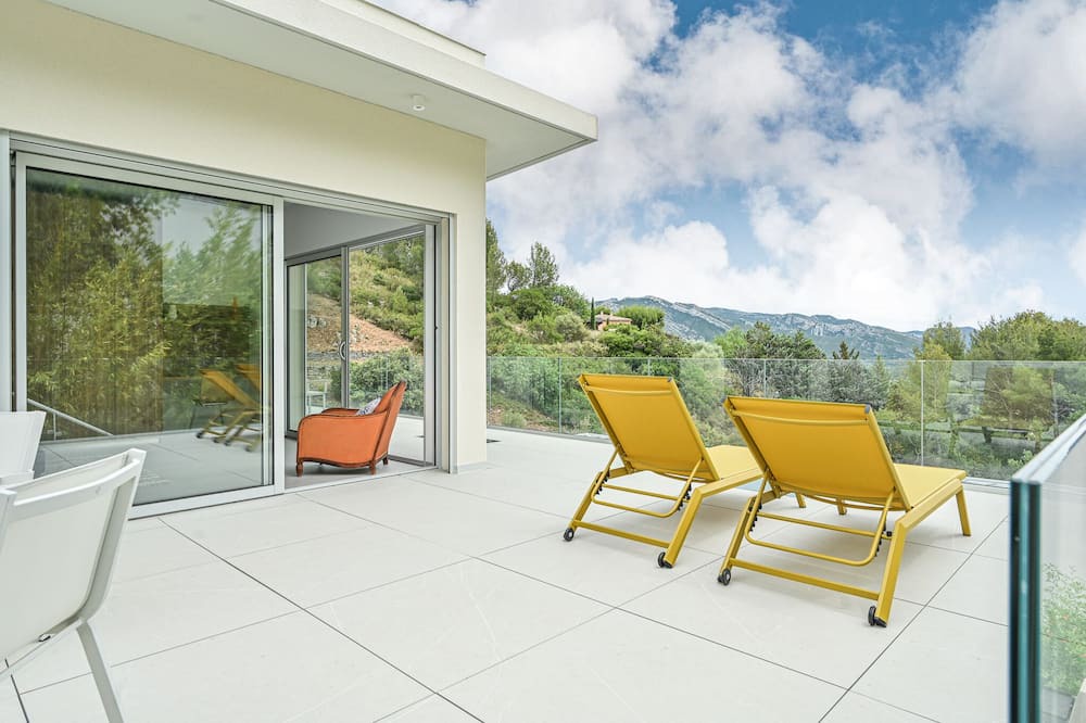 Photo of Patio Balcony in Roquevaire