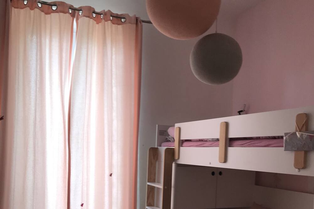 Photo of Bedroom in Mazargues