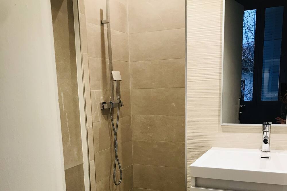 Photo of Bathroom in Mazargues