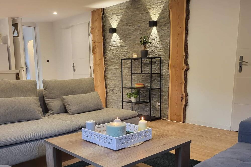 Photo of Livingroom in Meyrargues
