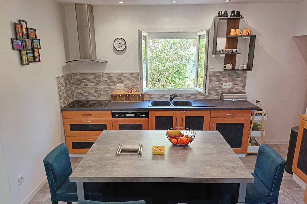 Photo of Kitchen in Seillons-Source-d'Argens
