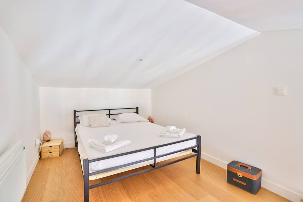 Photo of Bedroom in Hotel-de-Ville