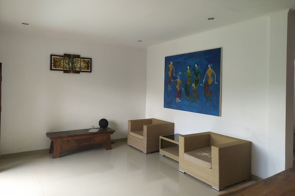 Photo of Livingroom in Pengosekan