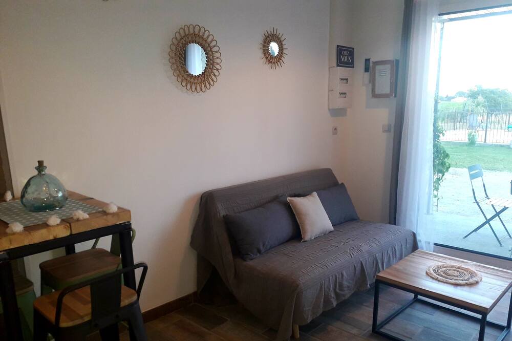 Photo of Livingroom in Violes