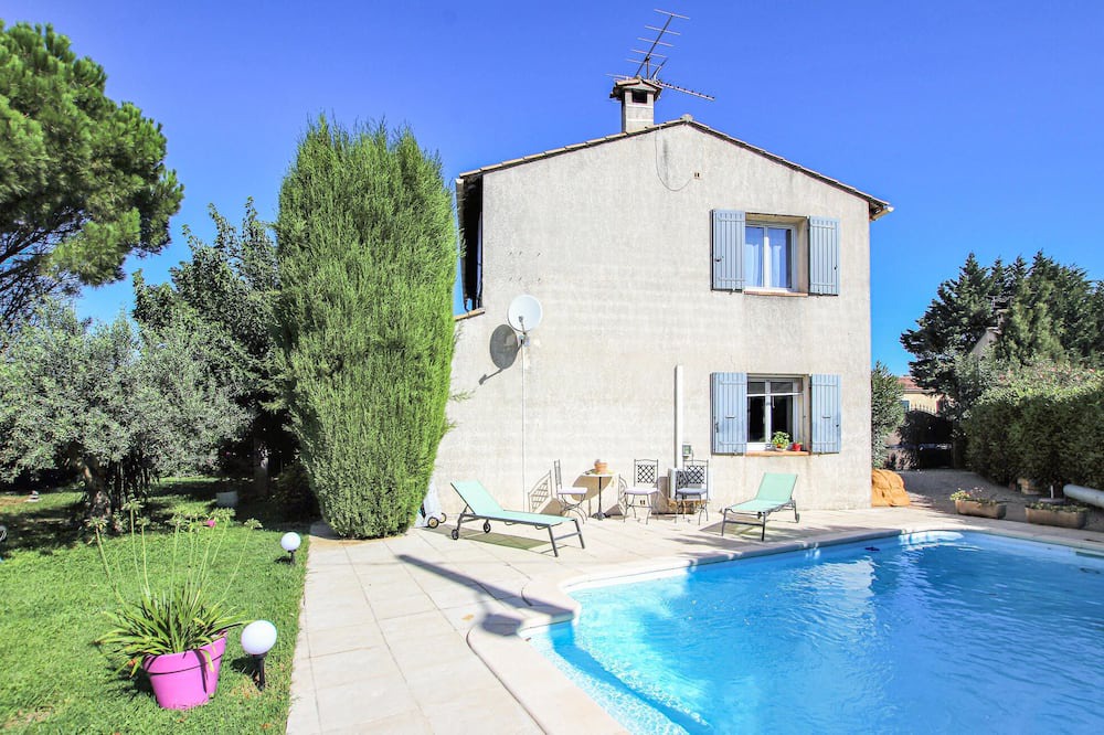 Photo of Outdoor in Montfavet