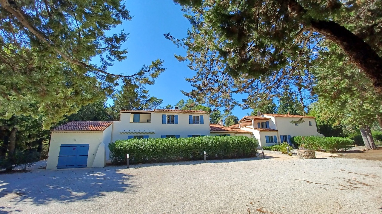 Photo of Outdoor in Le Val