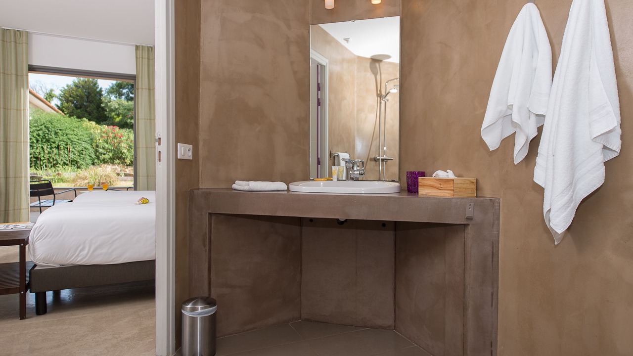 Photo of Bedroom in Les Baumettes