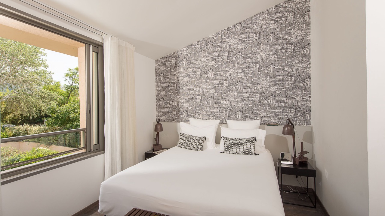 Photo of Bedroom in Les Baumettes