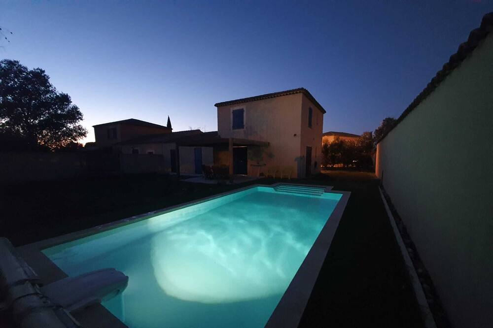 Photo of Outdoor in Morieres-les-Avignon