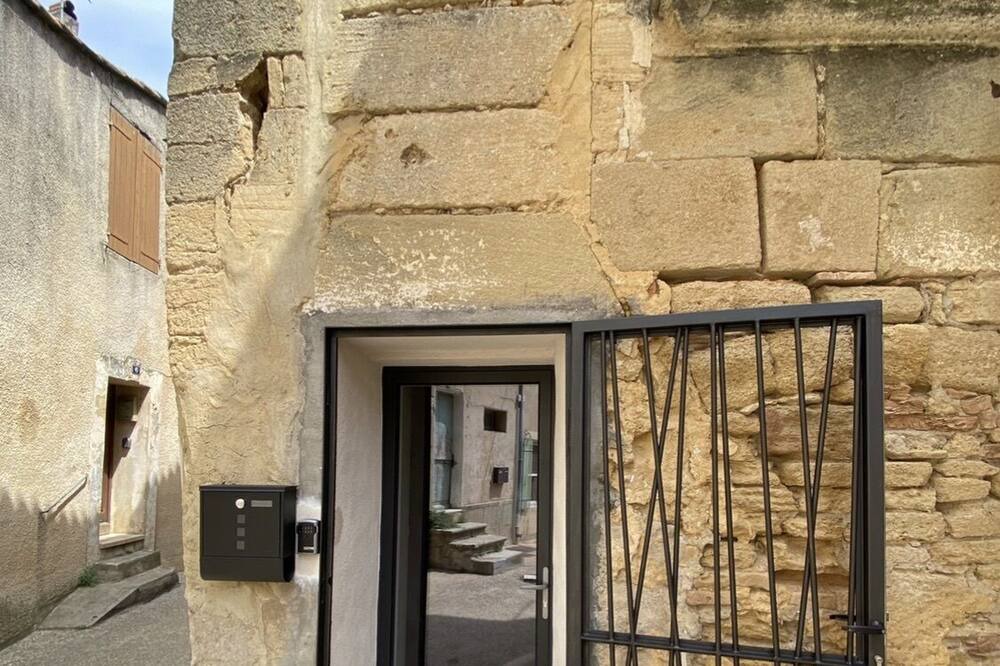 Photo of Outdoor in Remoulins