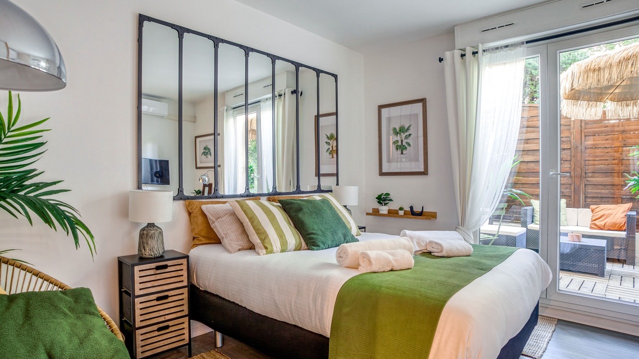 Photo of Bedroom in La Plage