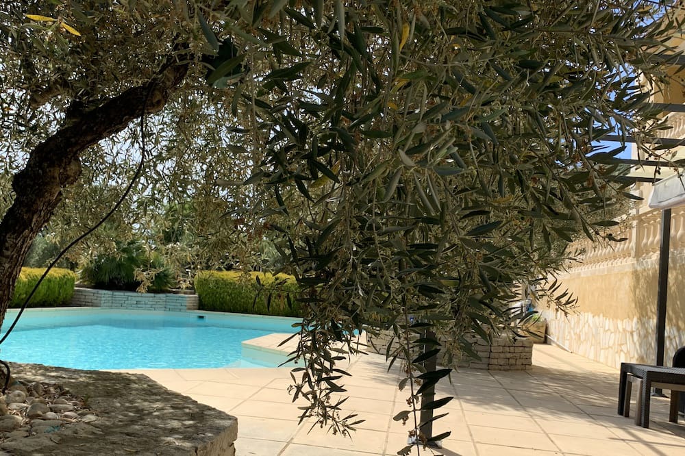 Photo of Outdoor in Oraison