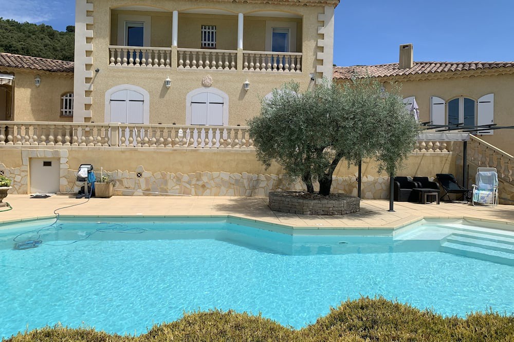 Photo of Outdoor in Oraison
