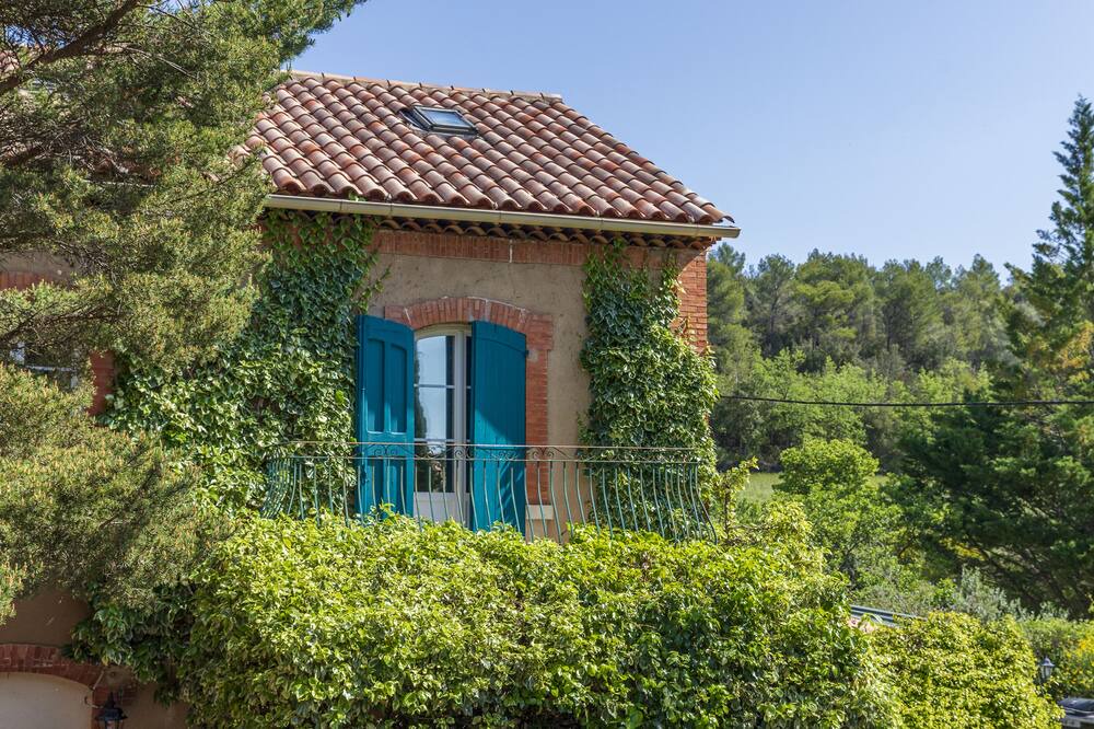Photo of Outdoor in Fox-Amphoux