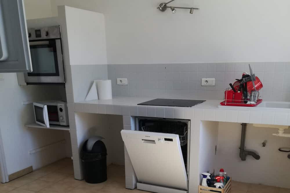 Photo of Kitchen in Simiane-la-Rotonde