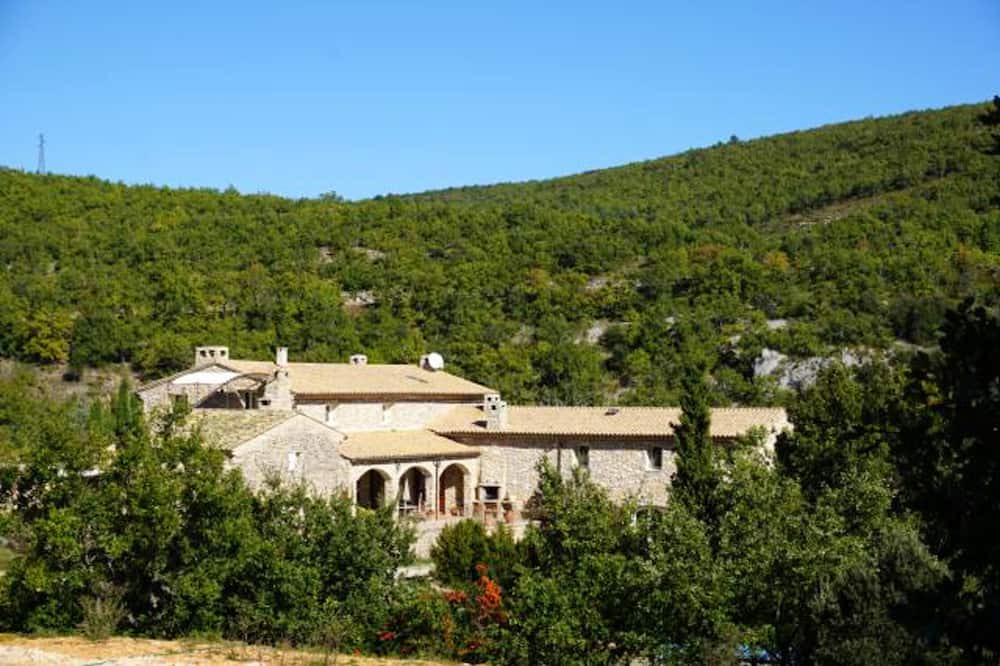 Photo of Outdoor in Simiane-la-Rotonde