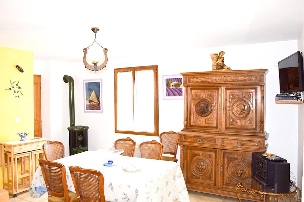 Photo of Livingroom in La Roche-sur-le-Buis