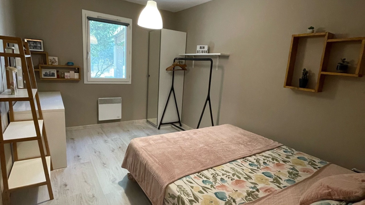 Photo of Bedroom in Brue-Auriac