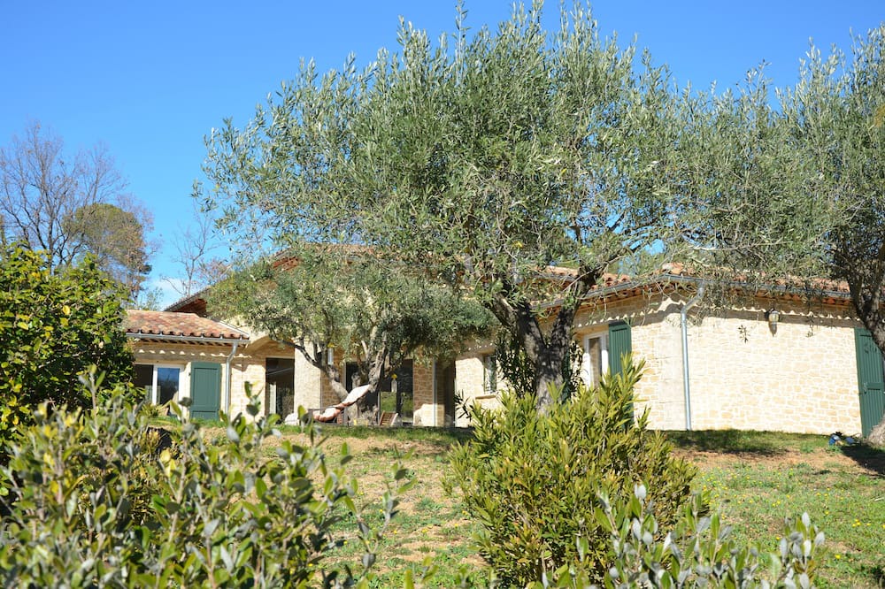 Photo of Outdoor in Lorgues