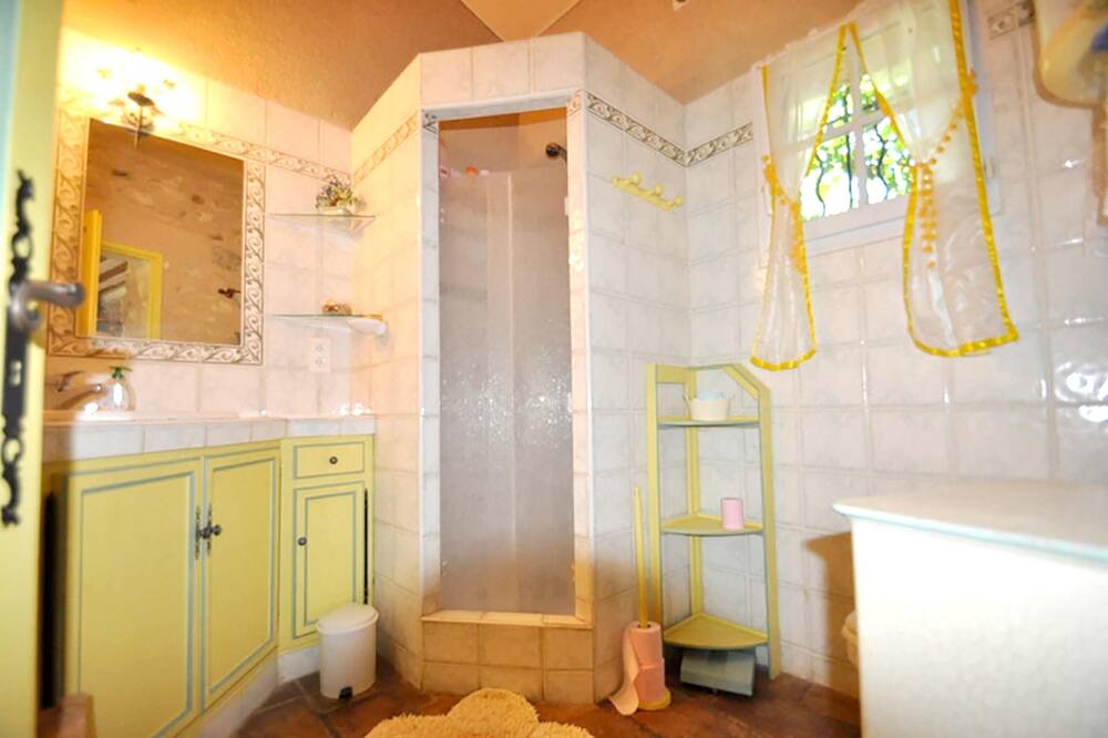 Photo of Bathroom in Villars