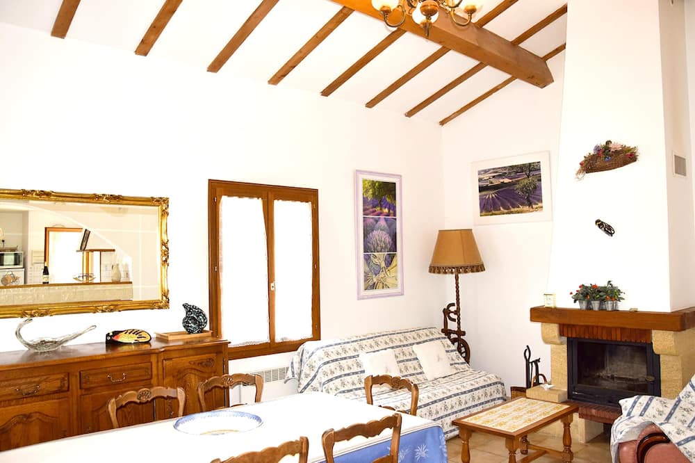 Photo of Livingroom in La Roche-sur-le-Buis