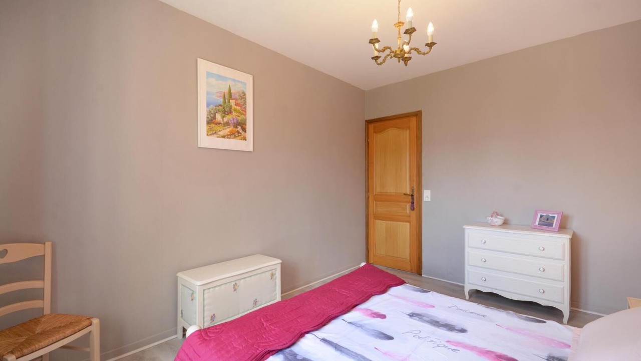Photo of Bedroom in Saint-Saturnin-les-Apt