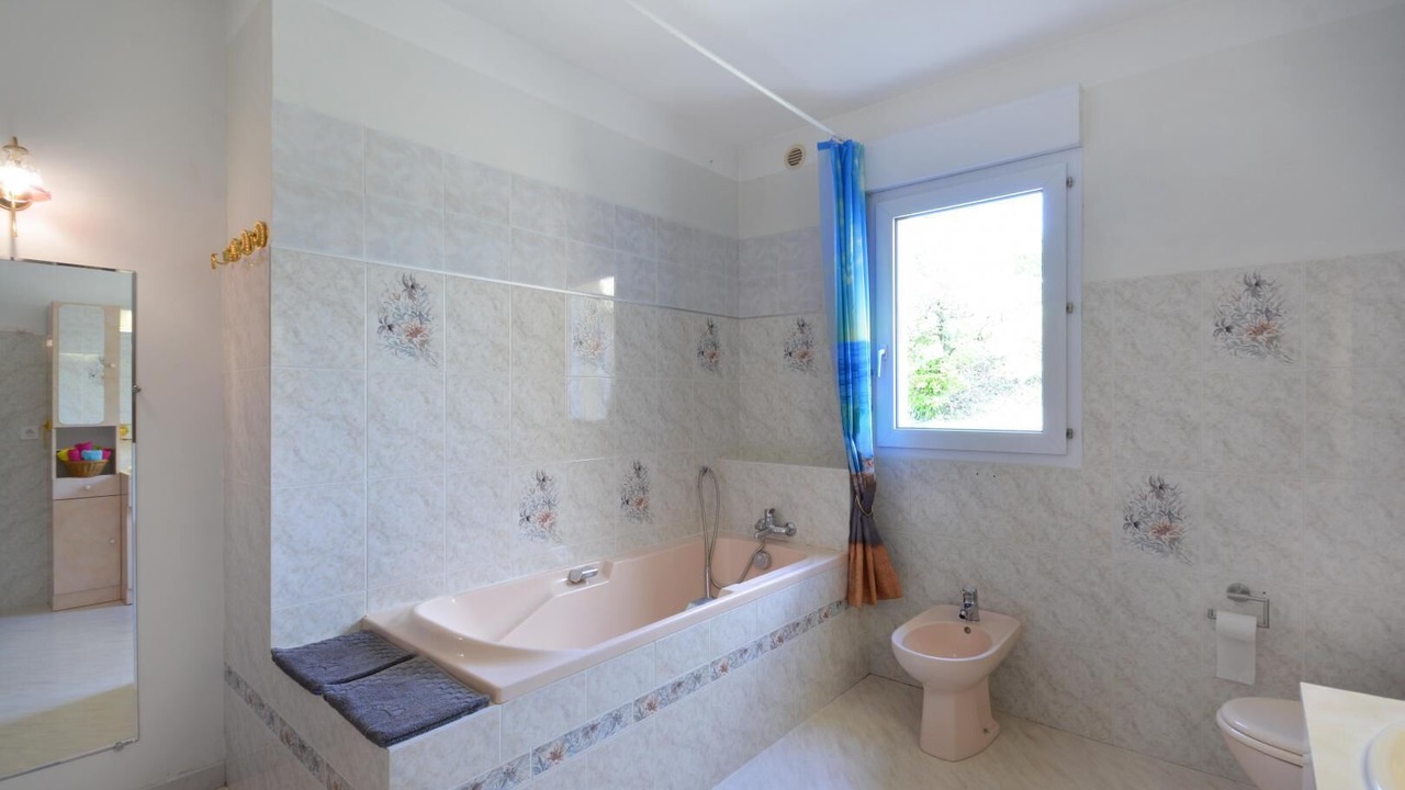 Photo of Others in Saint-Saturnin-les-Apt