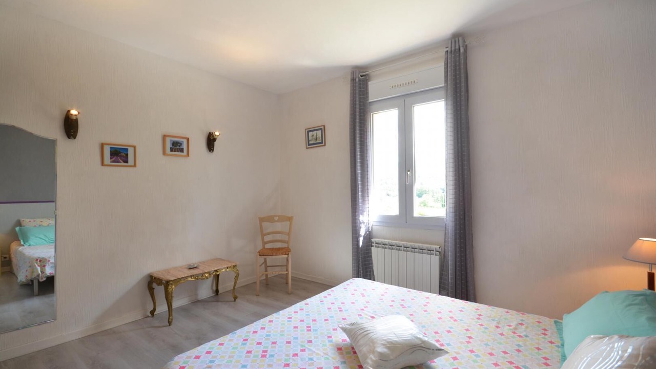 Photo of Bedroom in Saint-Saturnin-les-Apt