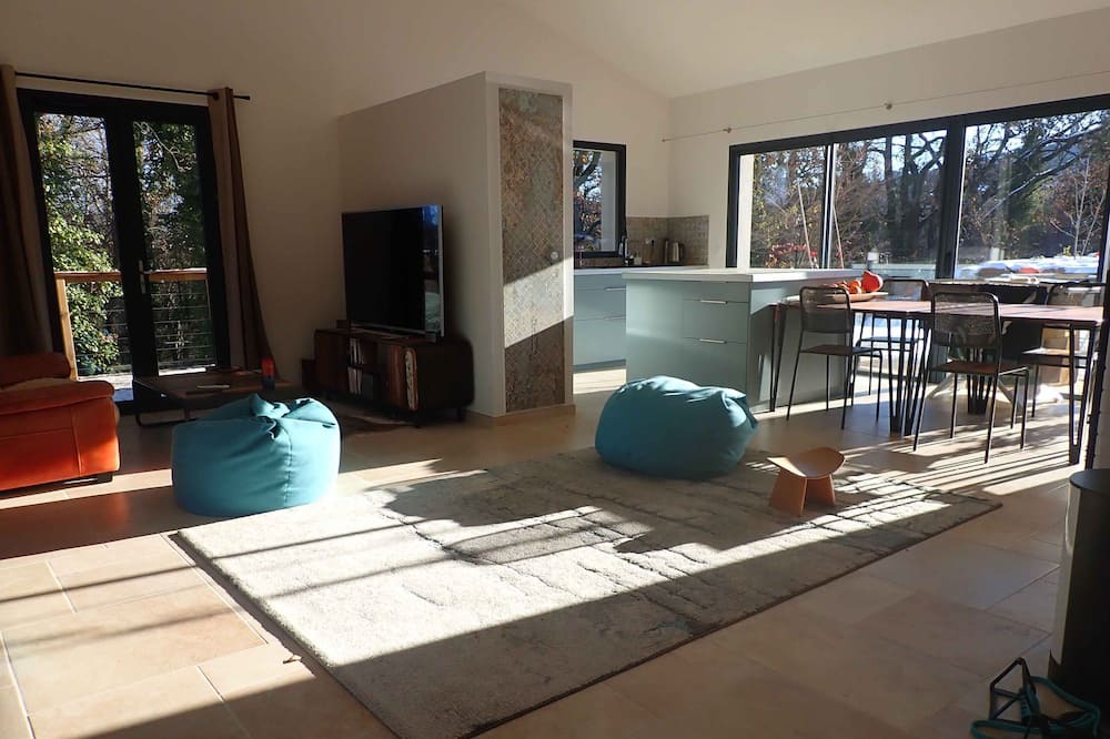 Photo of Livingroom in Pierrevert